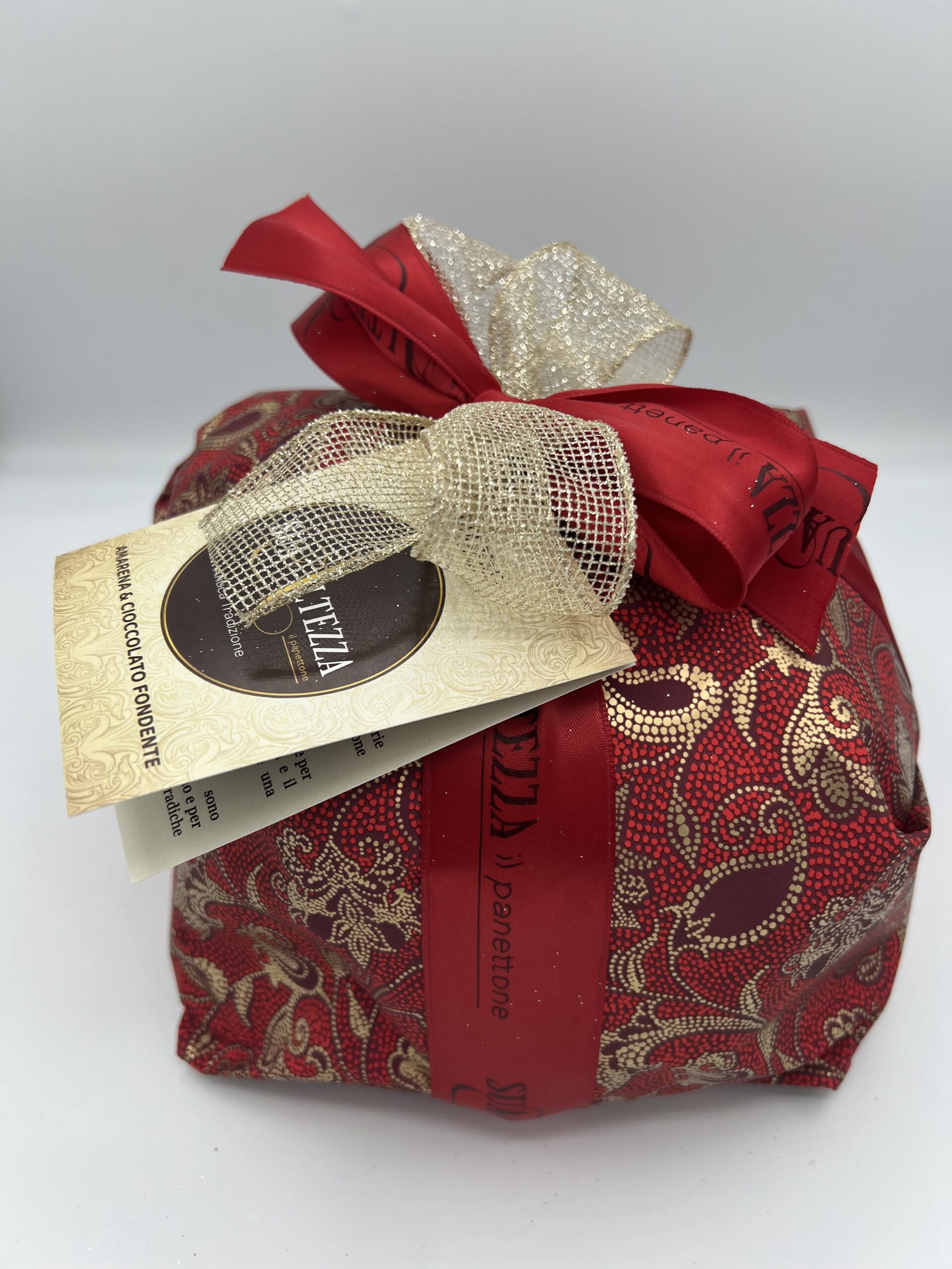 PANETTONE SUA ALTEZZA - AMARENA E GOCCE DI CIOCCOLATO FONDENTE- - immagine 4